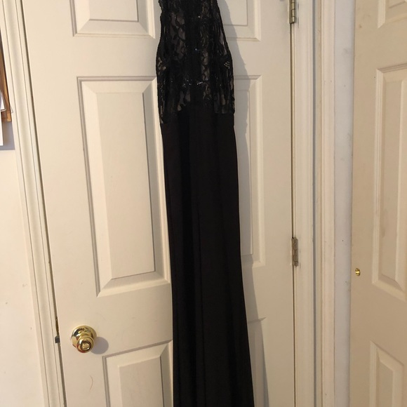 Black prom dress with Lacy top - Picture 2 of 6